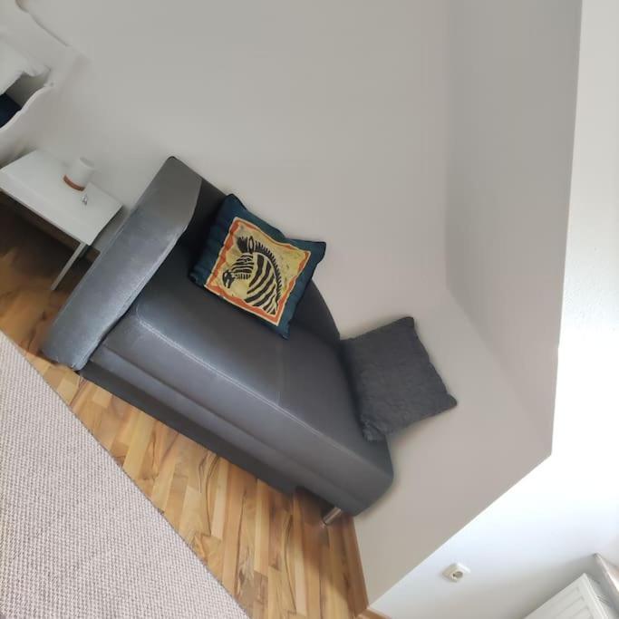 Gaestewohnung Von J&o Am Fluss. Apartment Jork